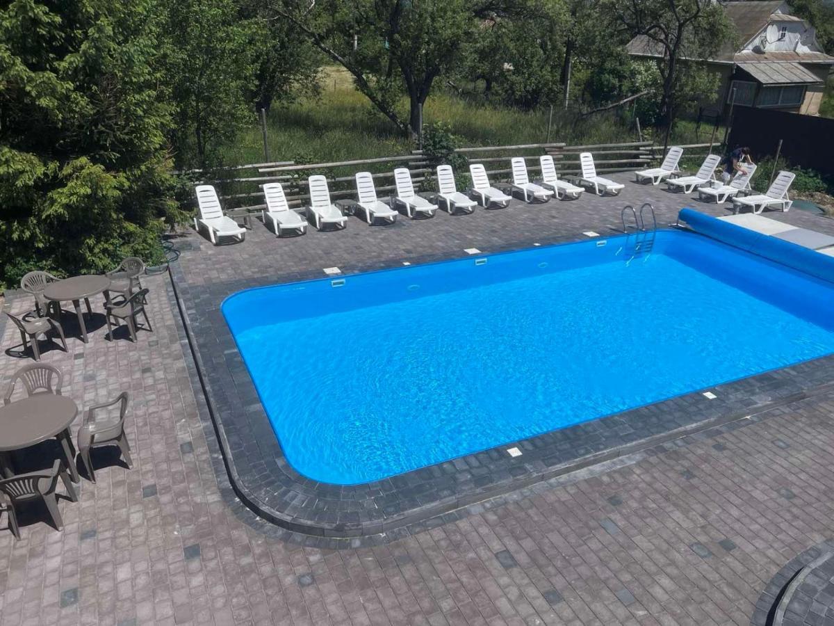 Sadyba Magnat Hotel Deljatin Kültér fotó