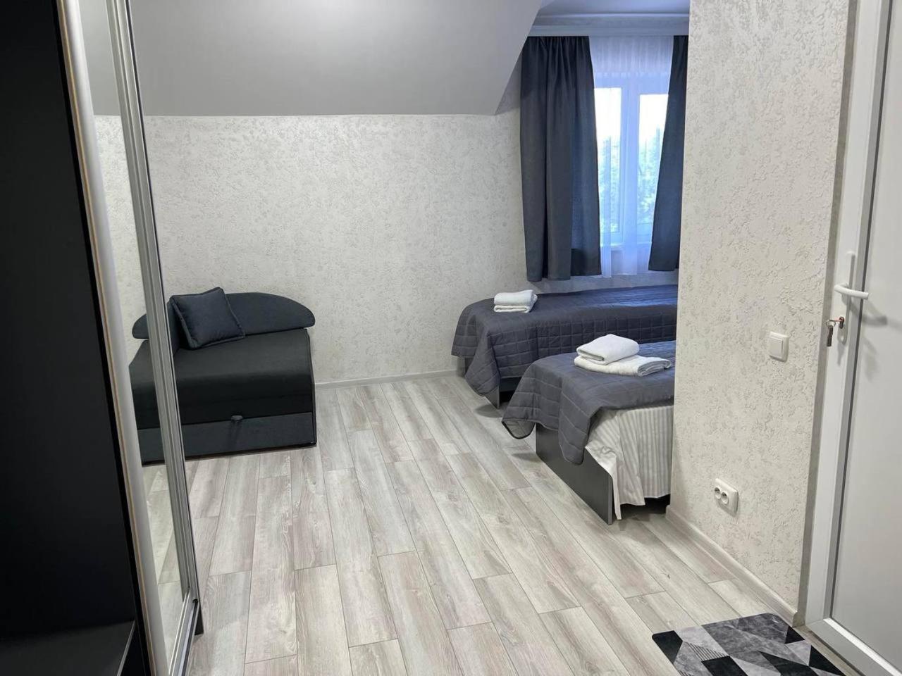 Sadyba Magnat Hotel Deljatin Kültér fotó