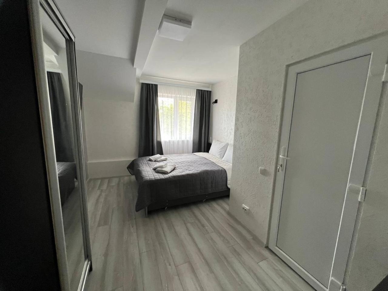 Sadyba Magnat Hotel Deljatin Kültér fotó