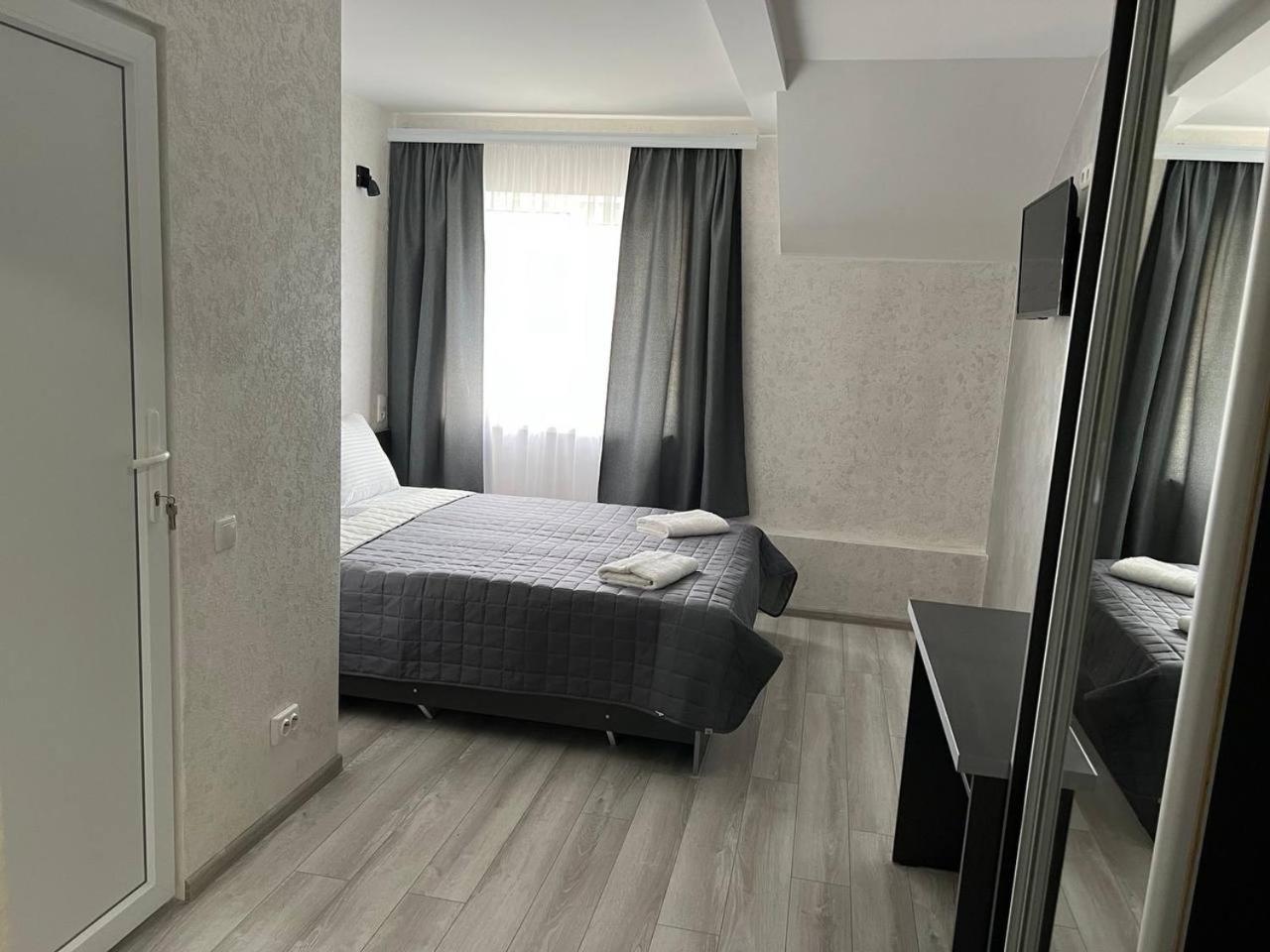 Sadyba Magnat Hotel Deljatin Kültér fotó