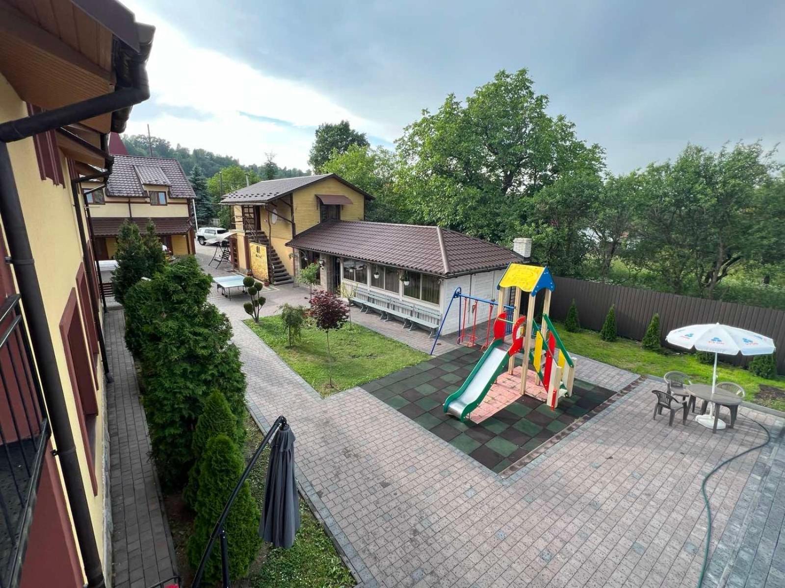 Sadyba Magnat Hotel Deljatin Kültér fotó